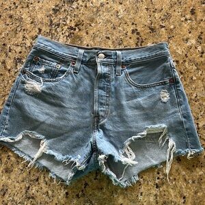 Levi’s 501 XX cut off light wash button‎ fly jean shorts, size 27